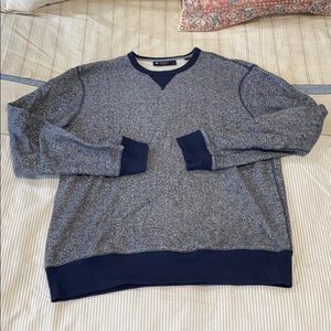 Men’s sweatshirt